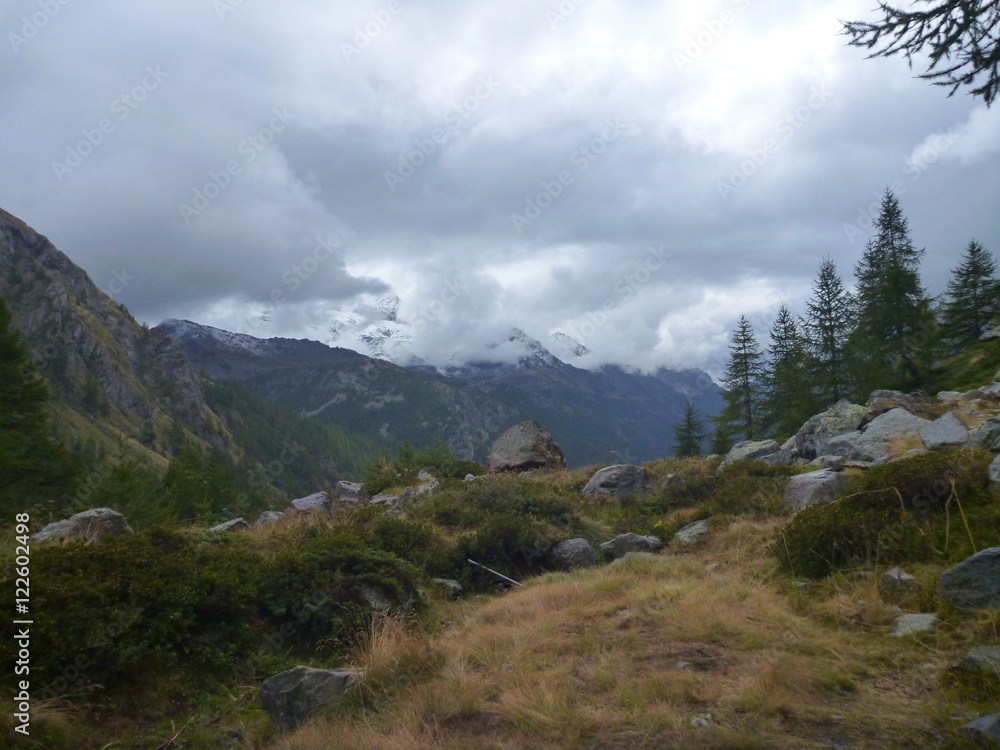 Fototapeta premium romantic alpine landscape in the autumn