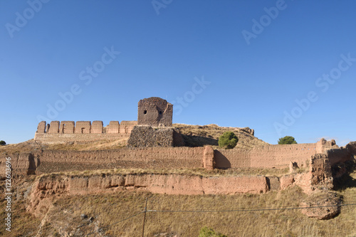 walls and main castle, Daroca, Zaragoza province, Aragon, Spain