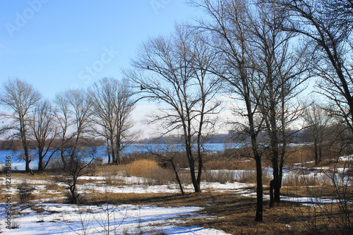 River Dnieper on winter © olyasolodenko