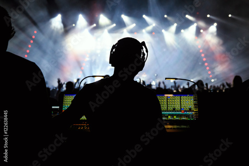 Φωτογραφία Sound manager on live rock concert, disco show