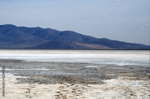 Fototapeta Naklejka Na Ścianę i Meble -  surface of the salt lake, salt marsh. north of Mongolia.