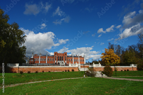 Autumn in Marfino park and palace.