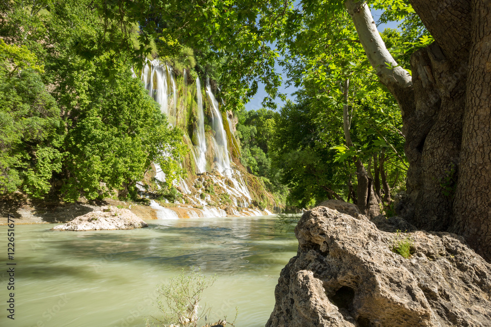 Fototapeta premium Bisheh Fall, Lorestan, Iran