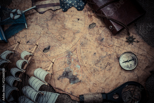 Tablou pe pânză Columbus Day. Discovery and exploration background.