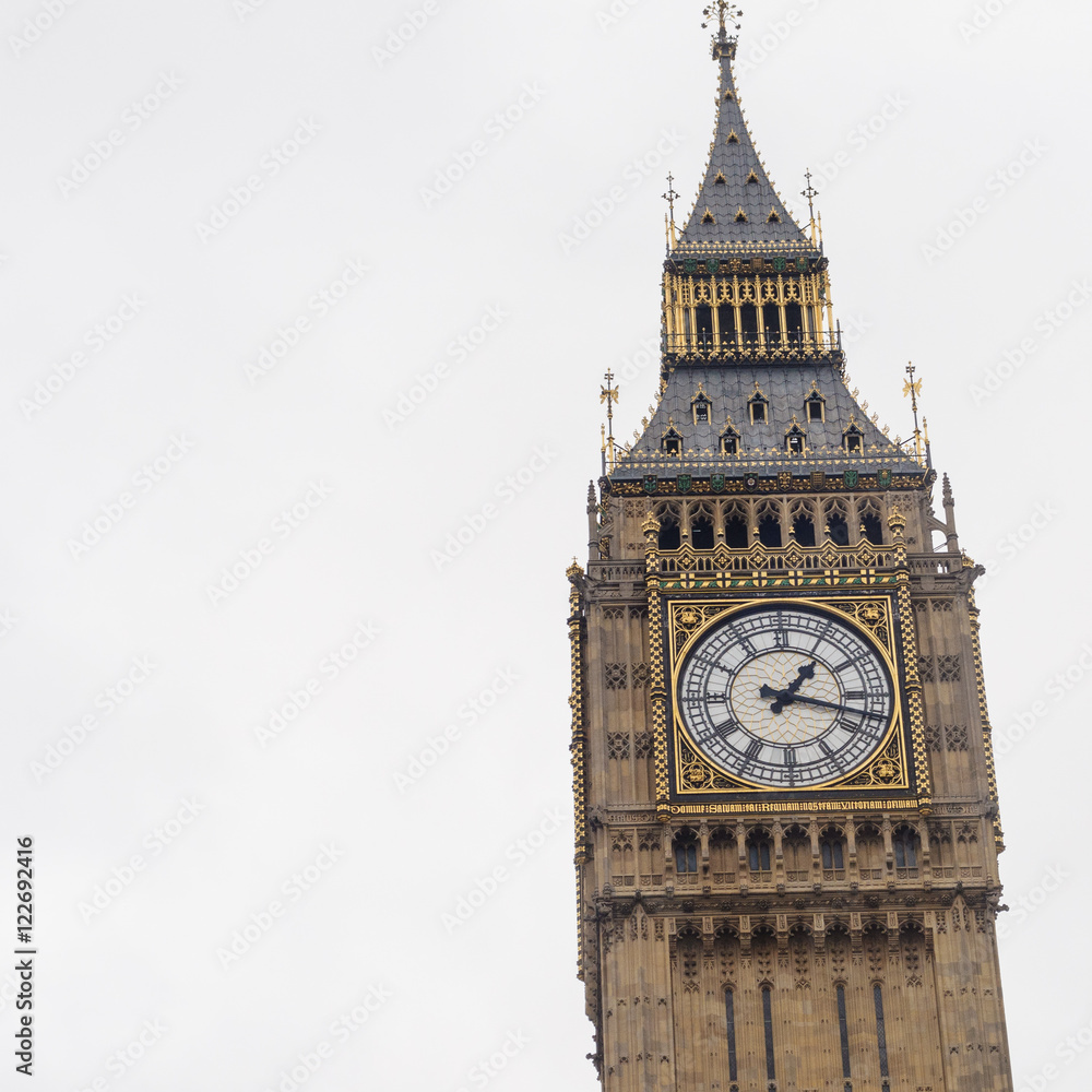 Big Ben en Londres en un dia lluvioso Big Ben en Londres en un dia lluvioso