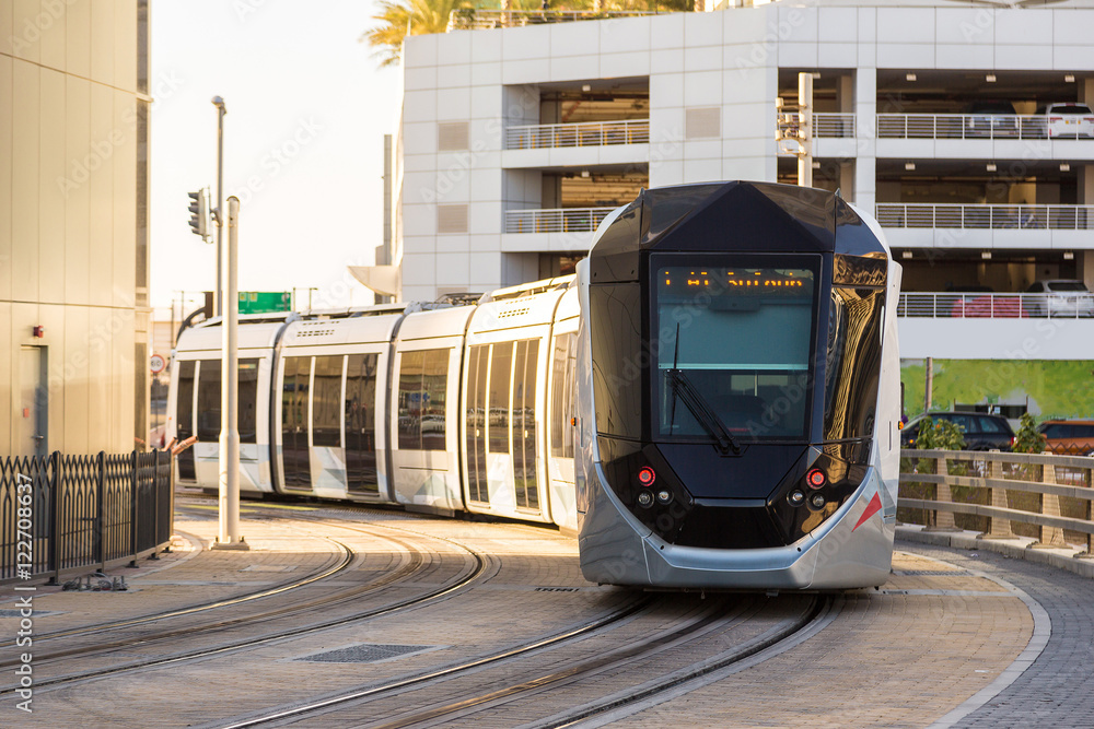 Obraz premium New modern tram in Dubai, UAE