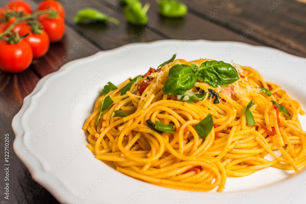 Spaghetti with tomato sauce Spaghetti with tomato sauce