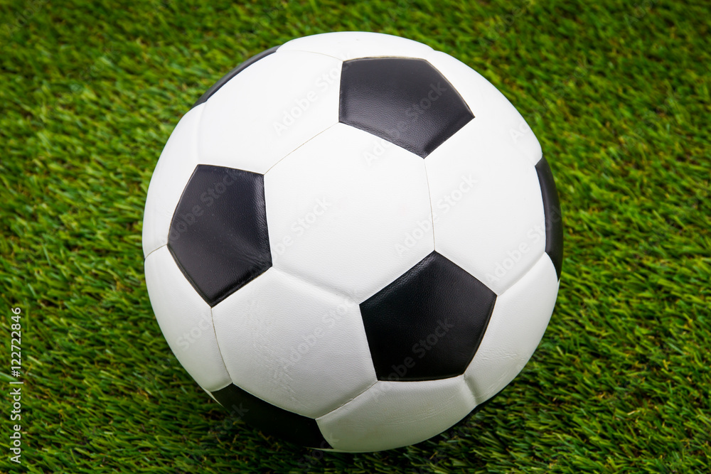 Obraz premium soccer ball on soccer field