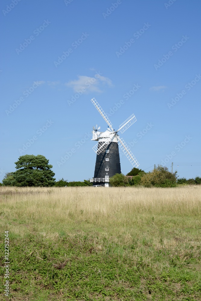 Fotografie The tower Windmill, Norfolk, UK