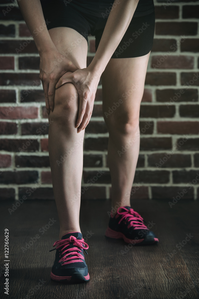 have a leg cramp in fitness exercise training, healthy lifestyle have a leg cramp in fitness exercise training, healthy lifestyle