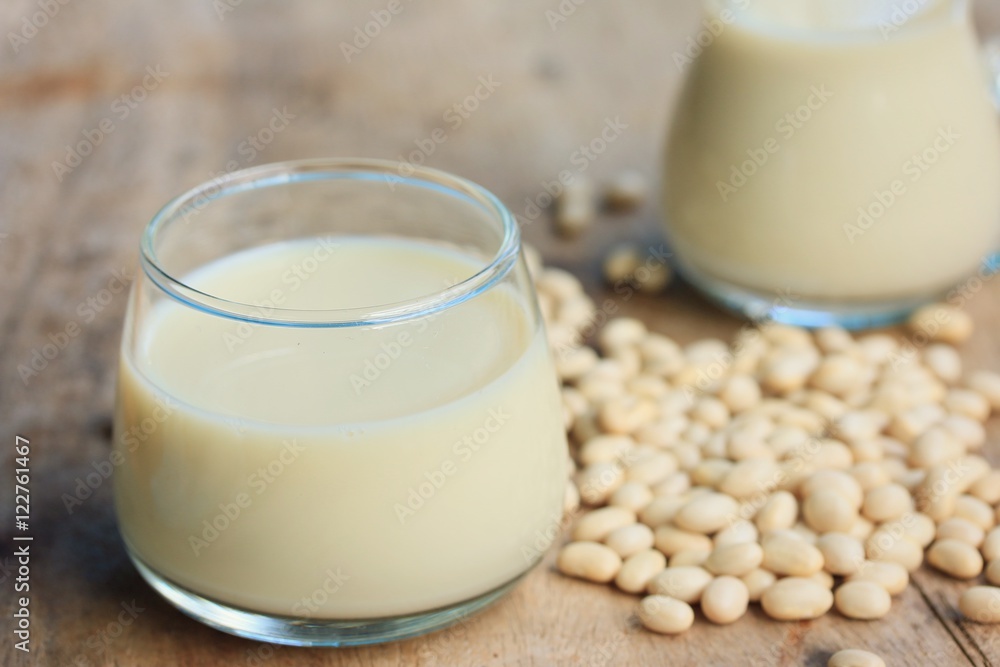white kidney bean with soy milk white kidney bean with soy milk
