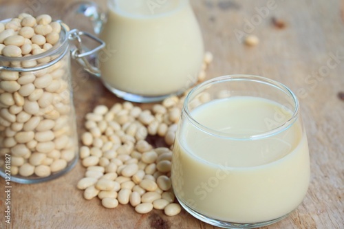 white kidney bean with soy milk