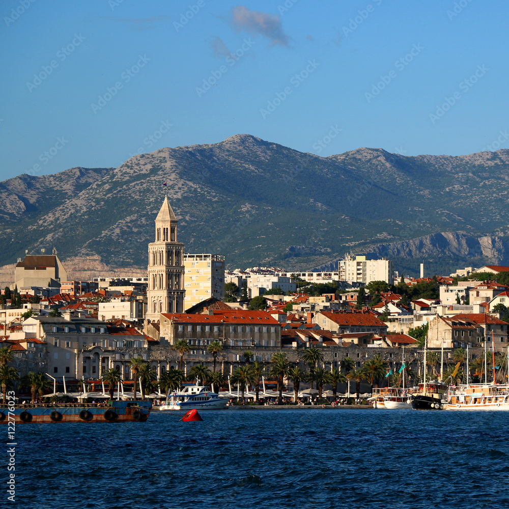 Waterfront in Split, Croatia with landmarks: Riva Promenade and Saint Domnius bell tower. Split is popular touristic destination and UNESCO World Heritage Site. 