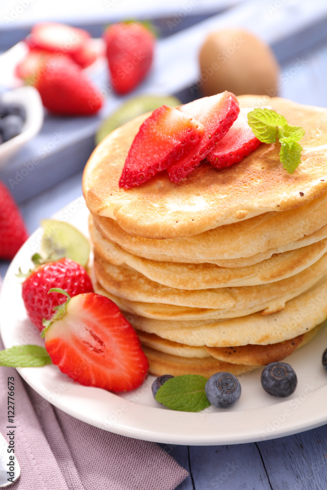pancake with berry pancake with berry