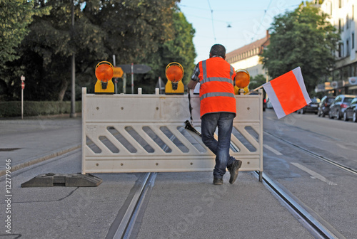 Umleitung durch Streckenposten