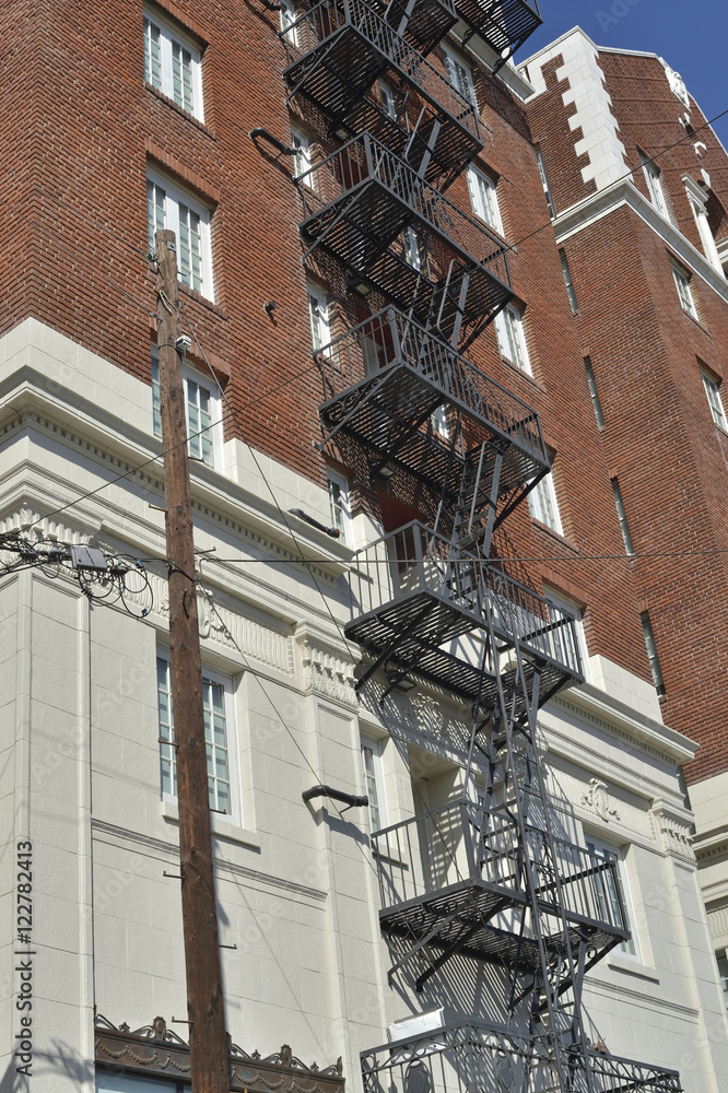 Los angeles escalier extérieur immeuble brique