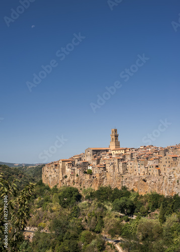 pitigliano famous Etruscan village © zenzaetr