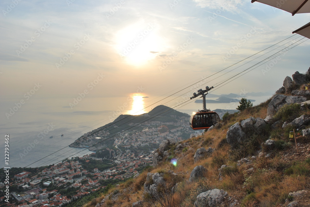 Naklejka premium Visiting Dubrovnik at sunset and cableway