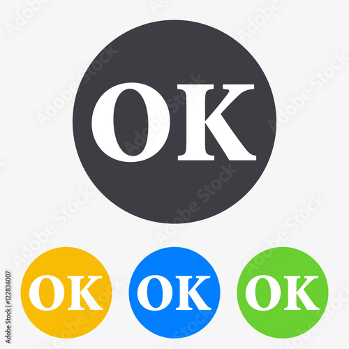 Icono plano texto OK en circulo varios colores