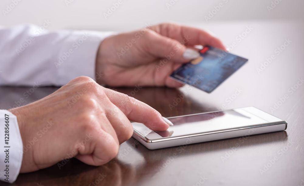 Online payment with a smartphone Online payment with a smartphone
