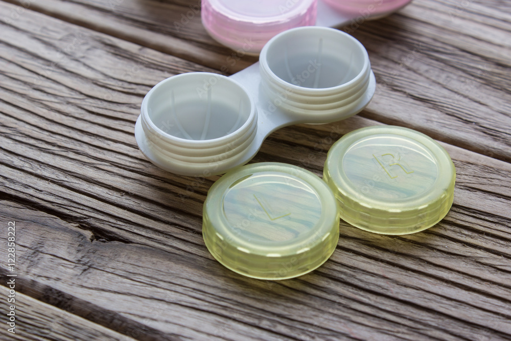 Coloured covers for contact lenses for eyes Coloured covers for contact lenses for eyes