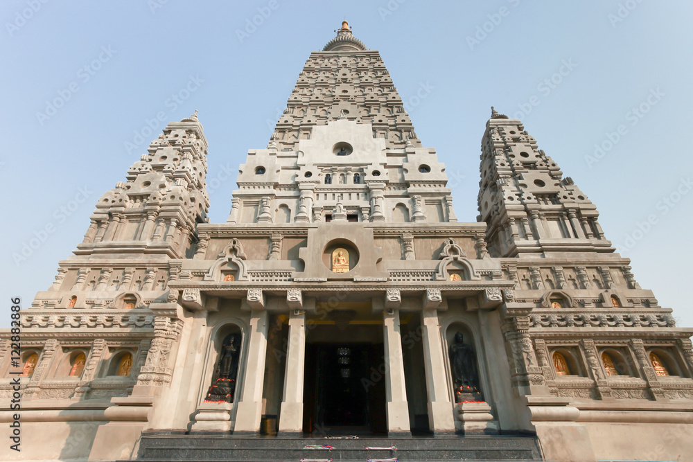 Bodh Gaya style stupa at Wat Chong Kham Phra Aramluang Ngao District, Lampang Thailand.