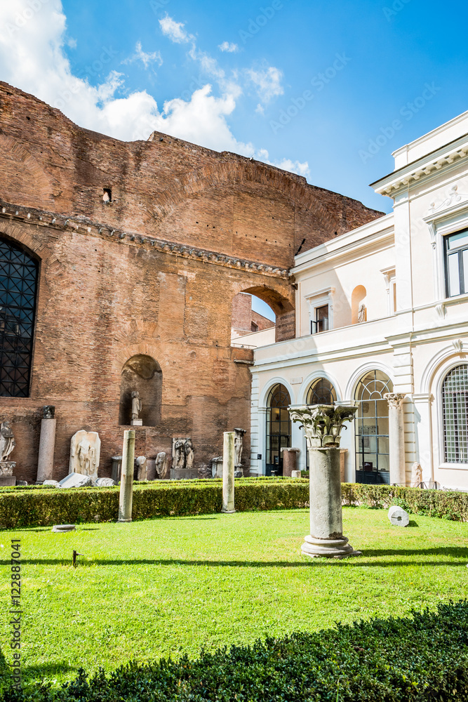 Obraz premium Les thermes de Dioclétien à Rome