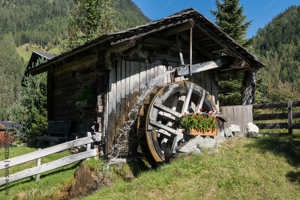 Altes Mühlrad