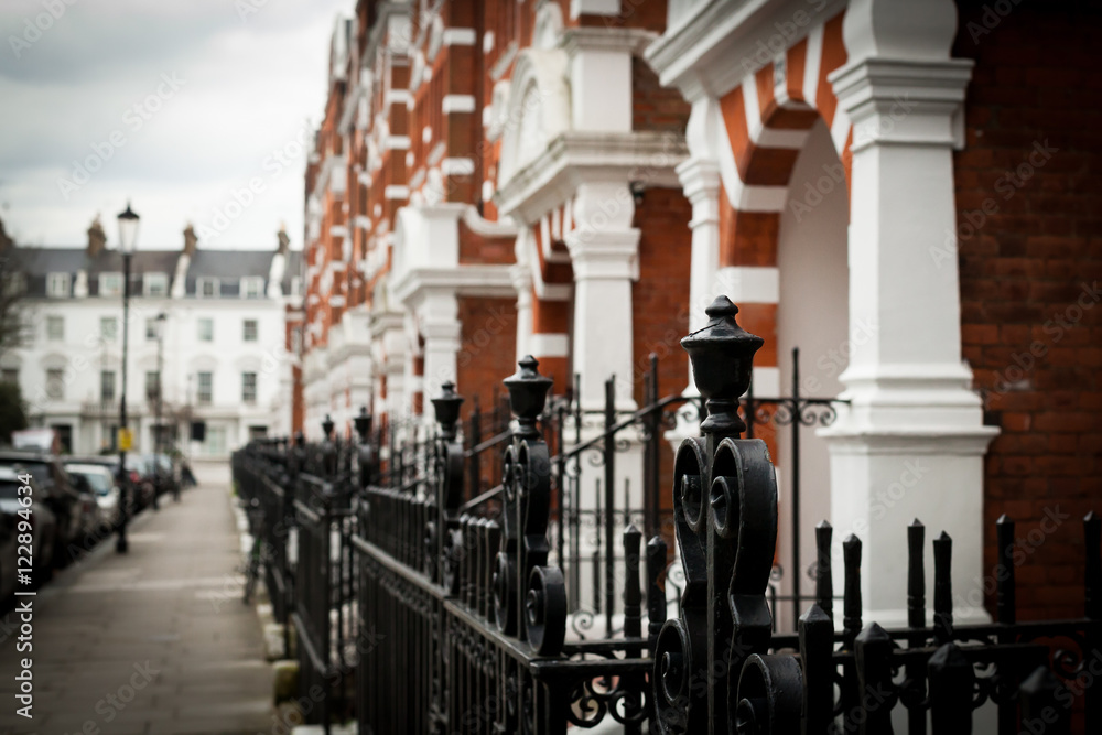 London entrance and exit gate to typical Kensington house, thin focus