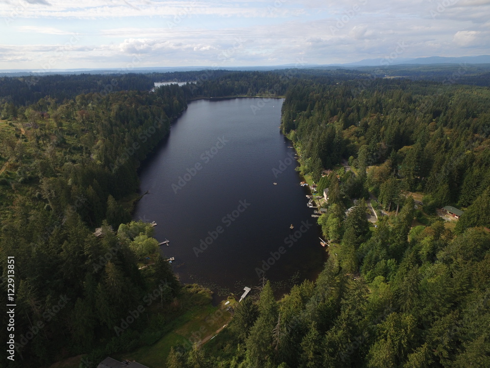 Fototapeta premium Monroe, Washington Aerial Shot Forested Storm Lake and Flowing Lake 