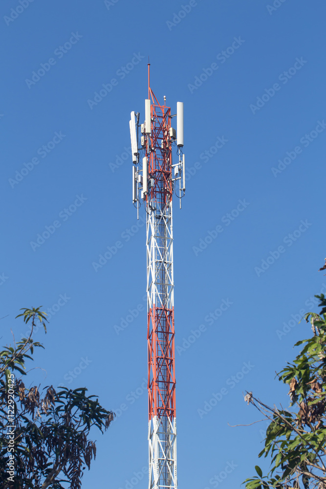 Cell site, Telecommunications radio tower or mobile phone base s