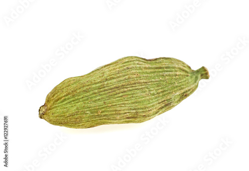 Wallpaper Mural Green cardamom pod isolated on white background Torontodigital.ca