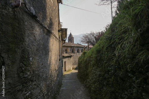 italienische Dörfer, Italienisches Dorf, Italien, Toscana, Versilia, Stazzema, Wandern, Spazieren, Kultur, Wein, Essen,Erholung, Entspannen, Urlaub, Apuinische Alpen photo