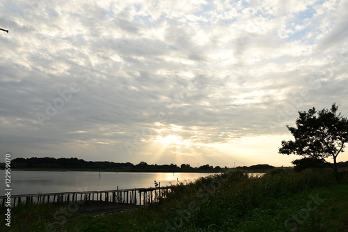 Fototapeta Naklejka Na Ścianę i Meble -  Sunset on the lake in Japan.