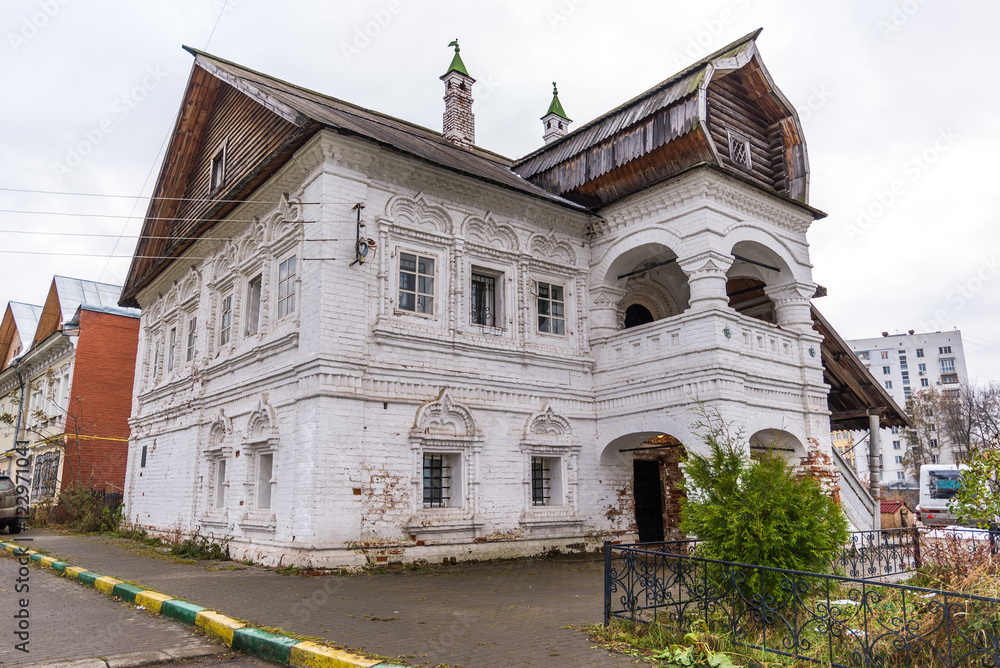 House of merchant Olisova built in XVII century, landmark