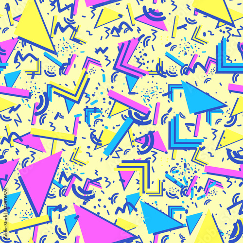  Seamless pattern with triangles