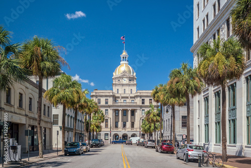 Фотография The golden dome of the Savannah City Hall in Savannah