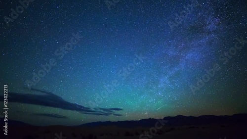 Wallpaper Mural Astro Time Lapse of North Star over Sand Dunes in Death Valley -Pan Left- Torontodigital.ca