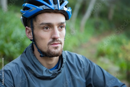 Male mountain biker in the forest © WavebreakMediaMicro