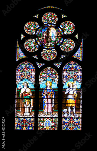 Vitrail de l'église de Talmont saint Hilaire, Vendée, Pays de Loire, France