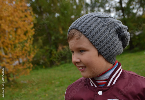 Мальчик на прогулке