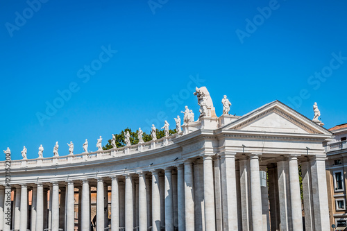 L'esplanade de la place Saint-Pierre au Vatican