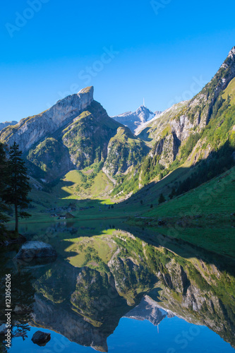 säntis und seealpsee