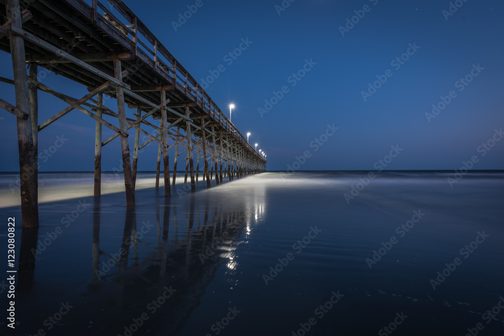Obraz premium The Pier on Ocean Isle Beach