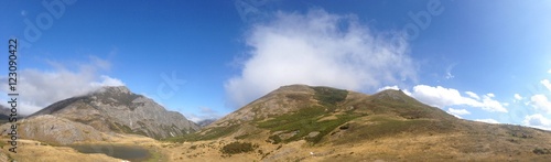 Mountain landscape in north of Spain  © tasha