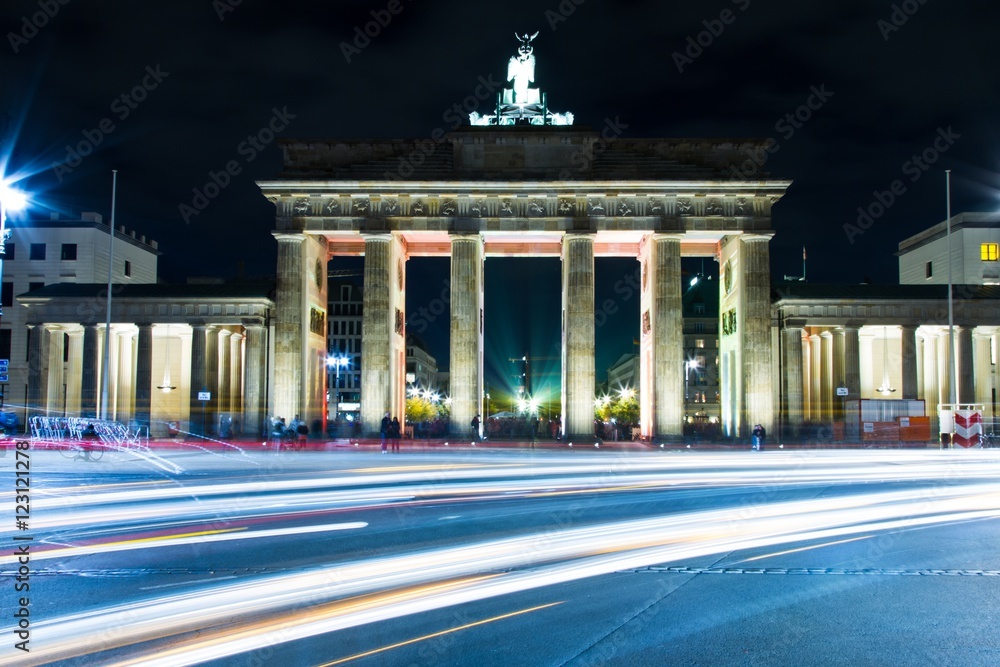 Obraz premium Brandenburger Tor am Abend