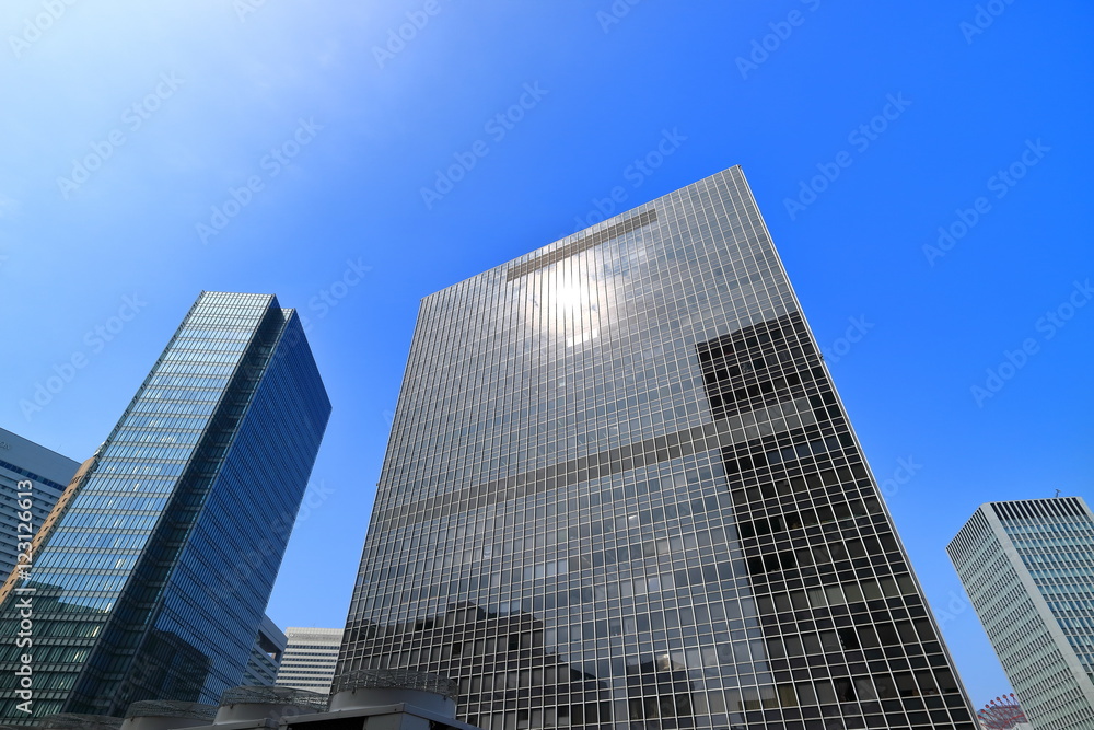 Obraz premium 大阪駅前の高層ビル群