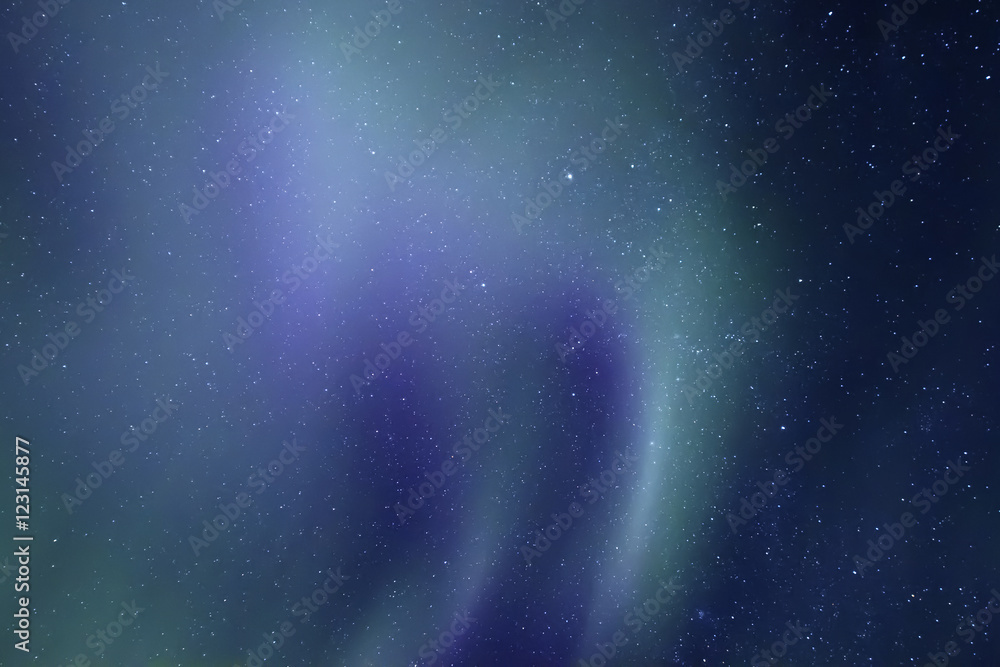 Fototapeta premium Aurora Borealis beautiful northern light in the clear night sky, Iceland