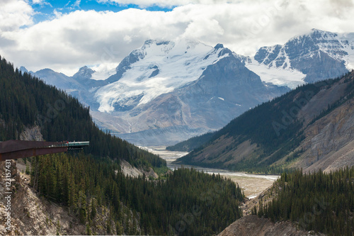 Canada Columbia icefield glacier skywalk panoramic view in a sunny day