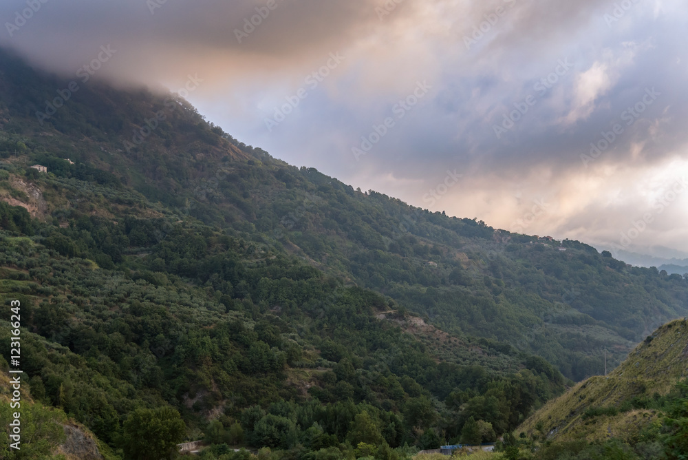 Obraz premium Morning landscape of the Italian mountains